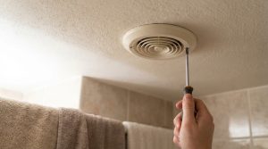 découvrez pourquoi votre vmc émet un bip : alarme, panne ou besoin d'entretien urgent. nos conseils pour identifier et résoudre rapidement le problème.